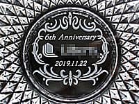 uЂ̃S}[NvƁu6th anniversaryv𒤍ANjp̊DM