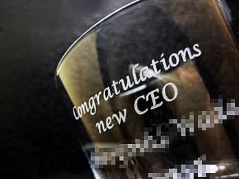 CEOACjp̃OXʂɒAujbZ[WiCongratulations new CEOjṽN[YAbv摜