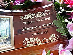 uHappy weddingAVYƐVw̖OA̓tv𒤍Ajp̃KXʐ^