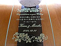 uCongratulations on your wedding VYƐVw̖O ̓tvOʃKXɒAjp̕Ǌ|v